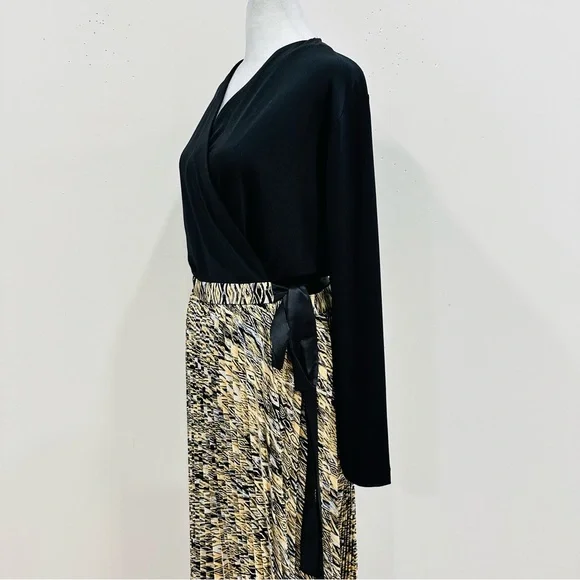 LulaRoe DeAnne Wrap Gold & Black Maxi Pleated Dress Size XL - Picture 3 of 10